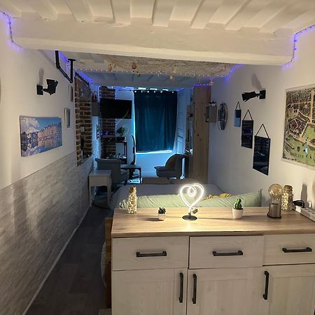 Le Ti Wi Studio En Plein Coeur Du Vieux Bassin องเฟลอร์ ภายนอก รูปภาพ